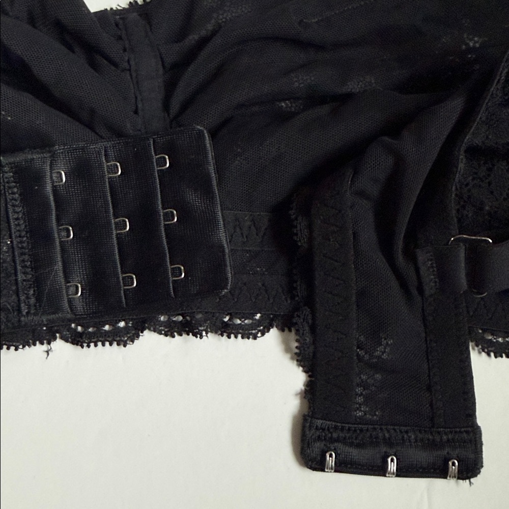 Montelle Intimates Lace Bralette New - Picture 7 of 9